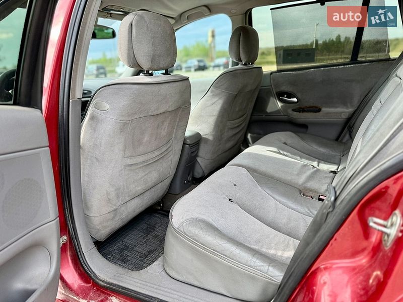 Універсал Renault Laguna 2002 в Новояворівську