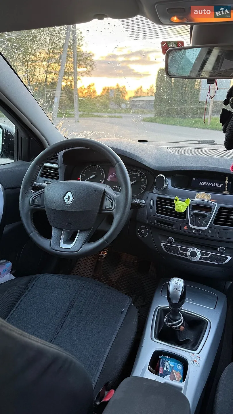 2010 Renault Laguna - мініатюра 19