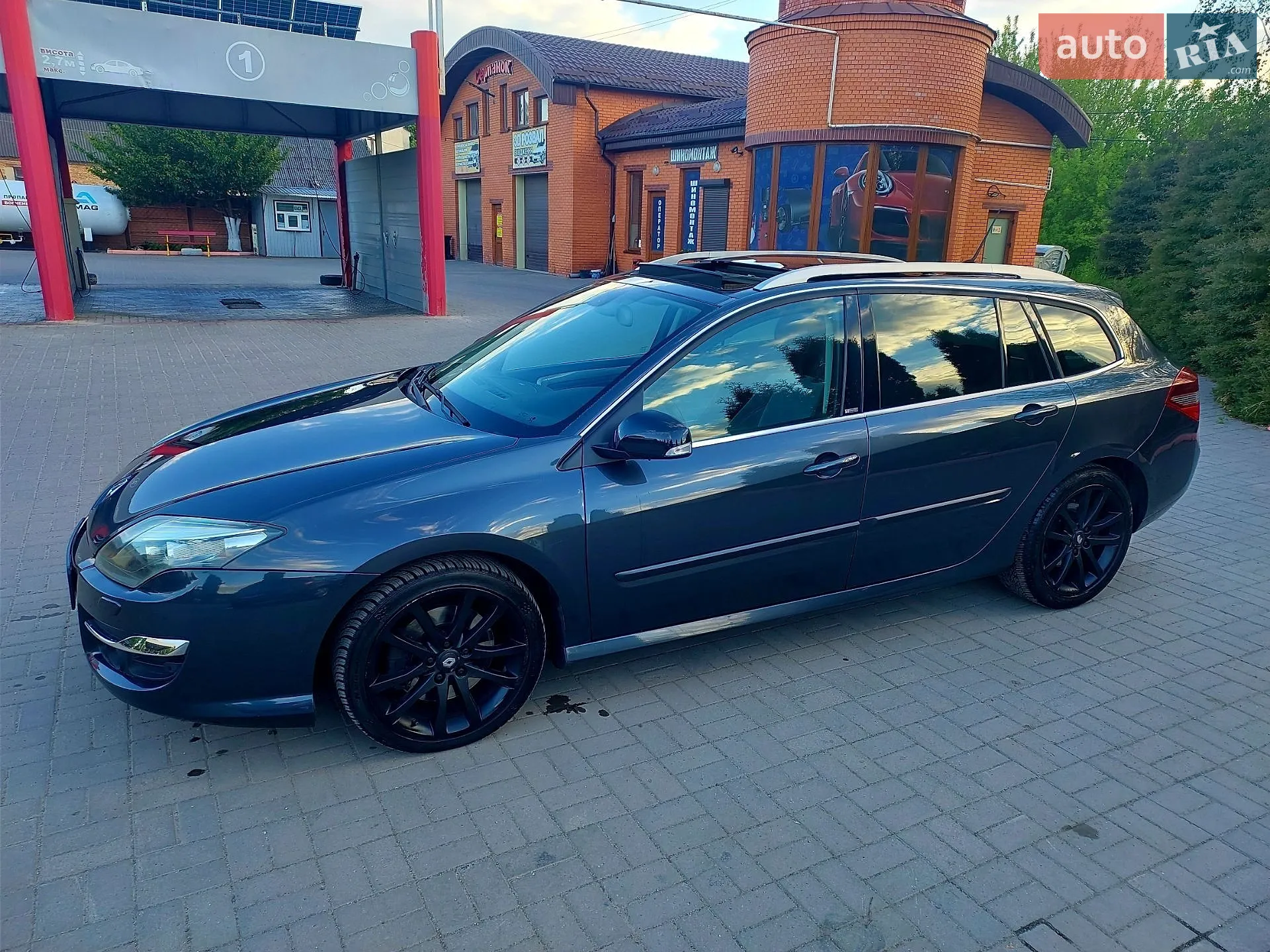 2012 Renault Laguna - мініатюра 10