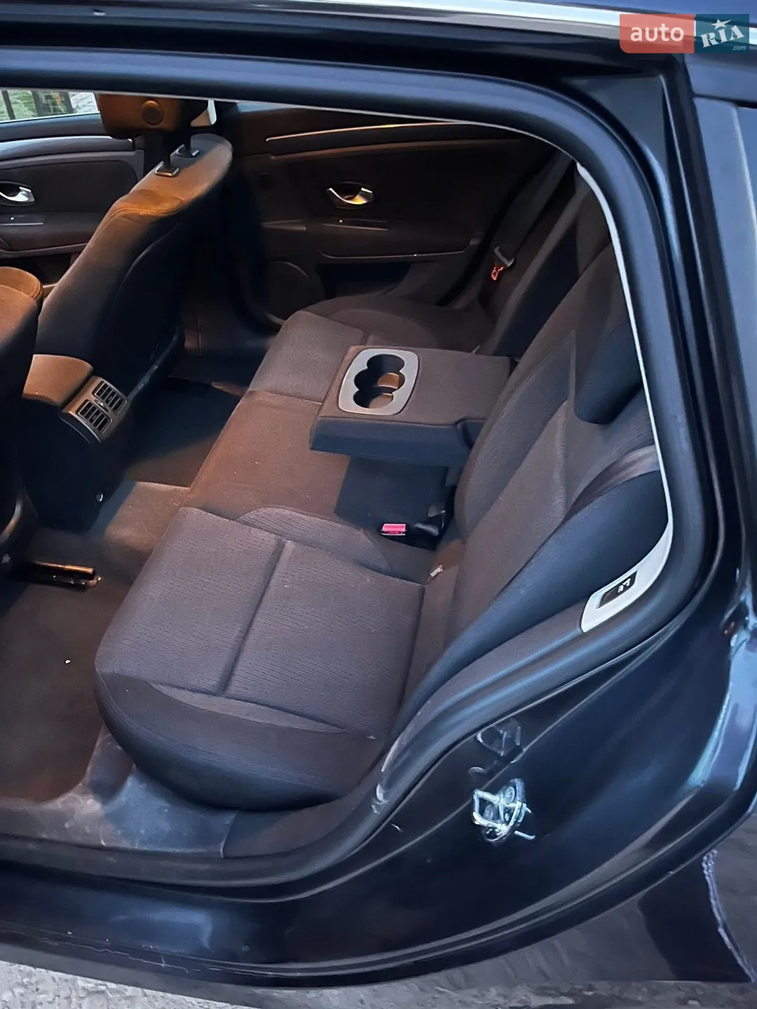 2010 Renault Laguna - мініатюра 4