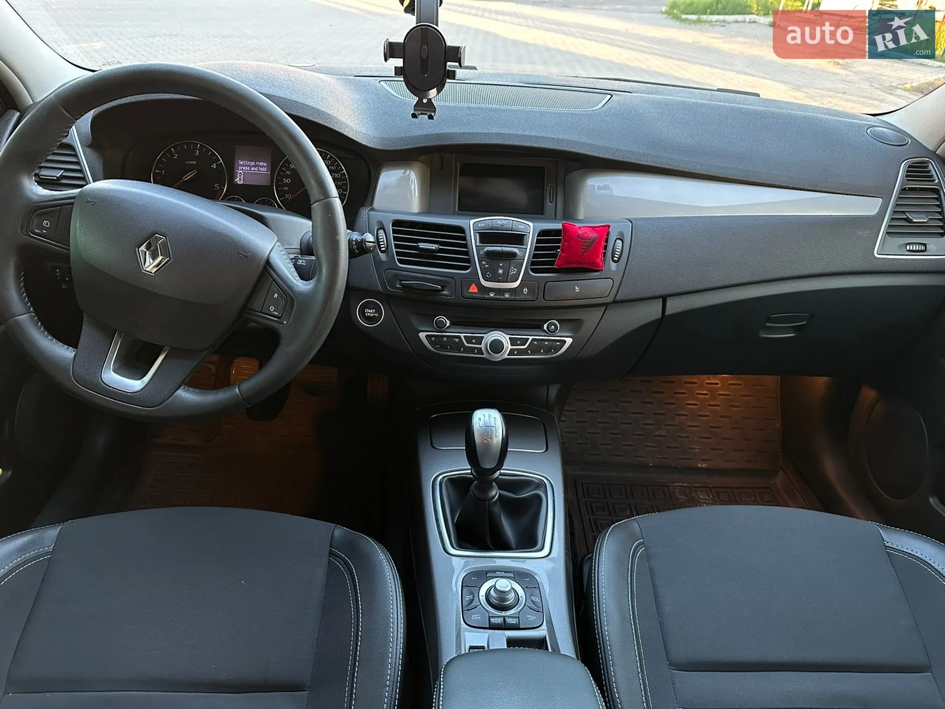2011 Renault Laguna - мініатюра 23