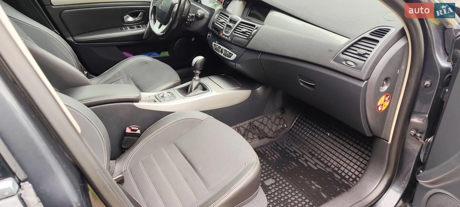 2012 Renault Laguna - мініатюра 18