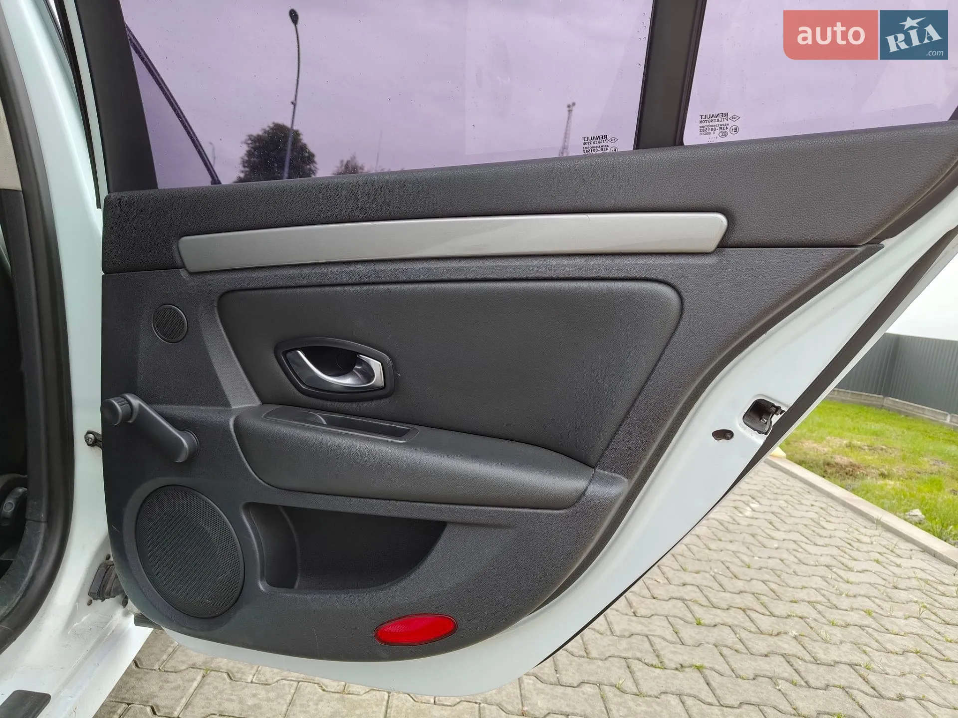 2012 Renault Laguna - мініатюра 11