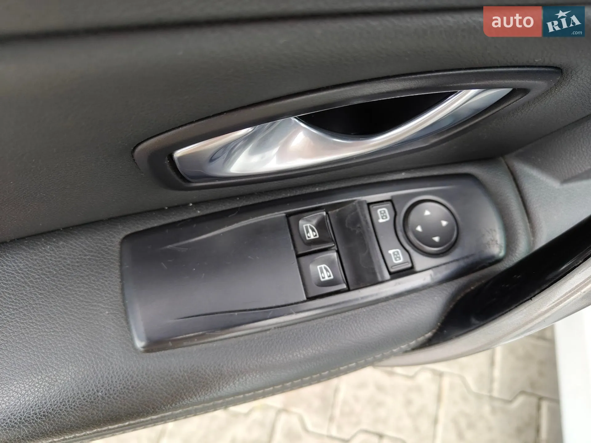2012 Renault Laguna - мініатюра 18
