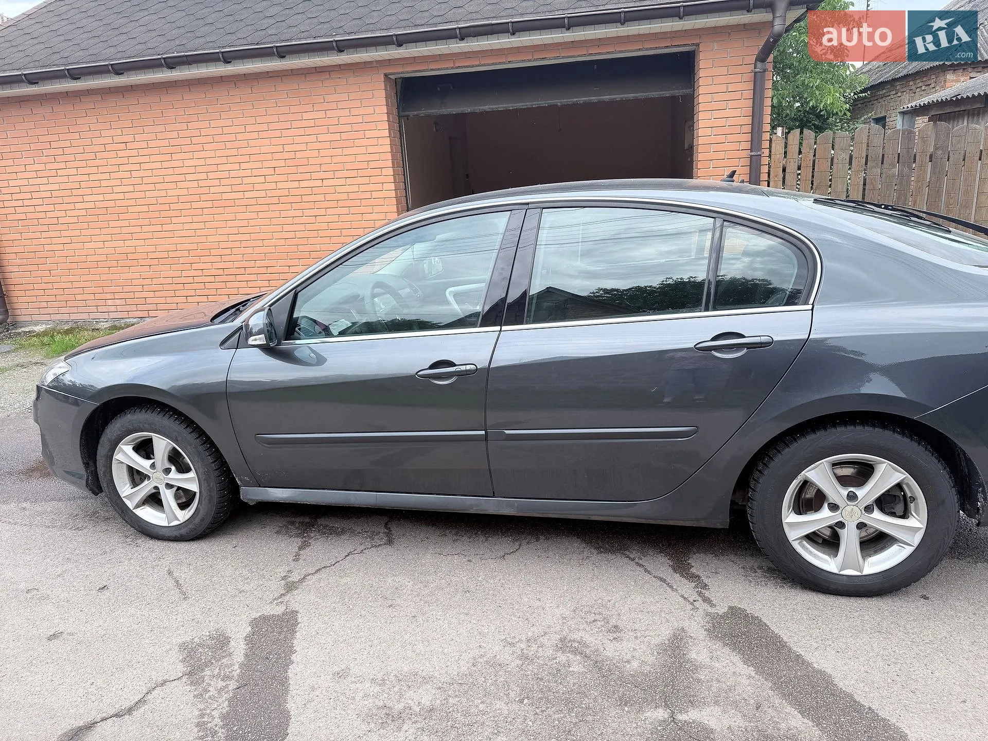 2011 Renault Laguna - мініатюра 2