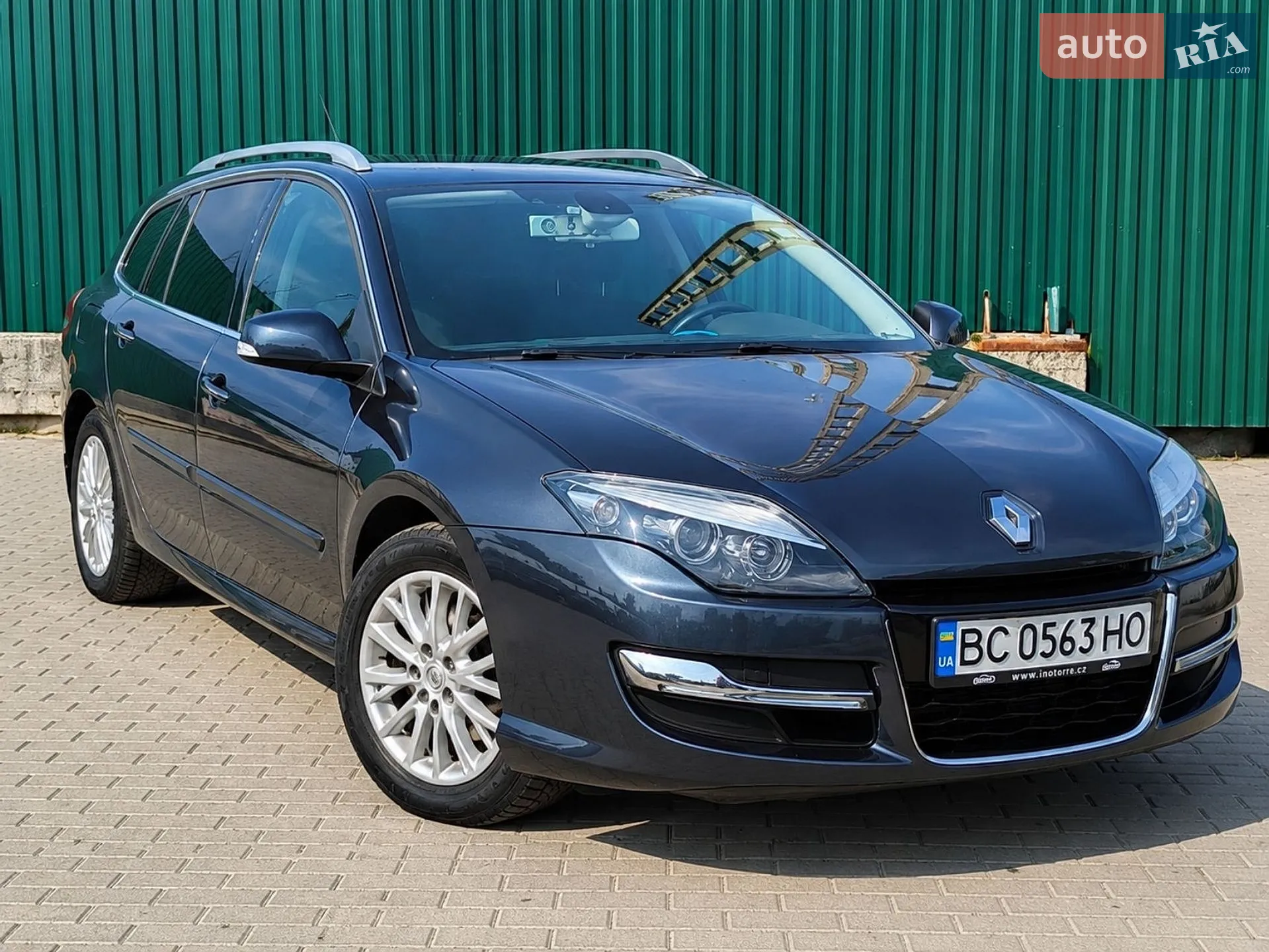 2014 Renault Laguna - фото 1