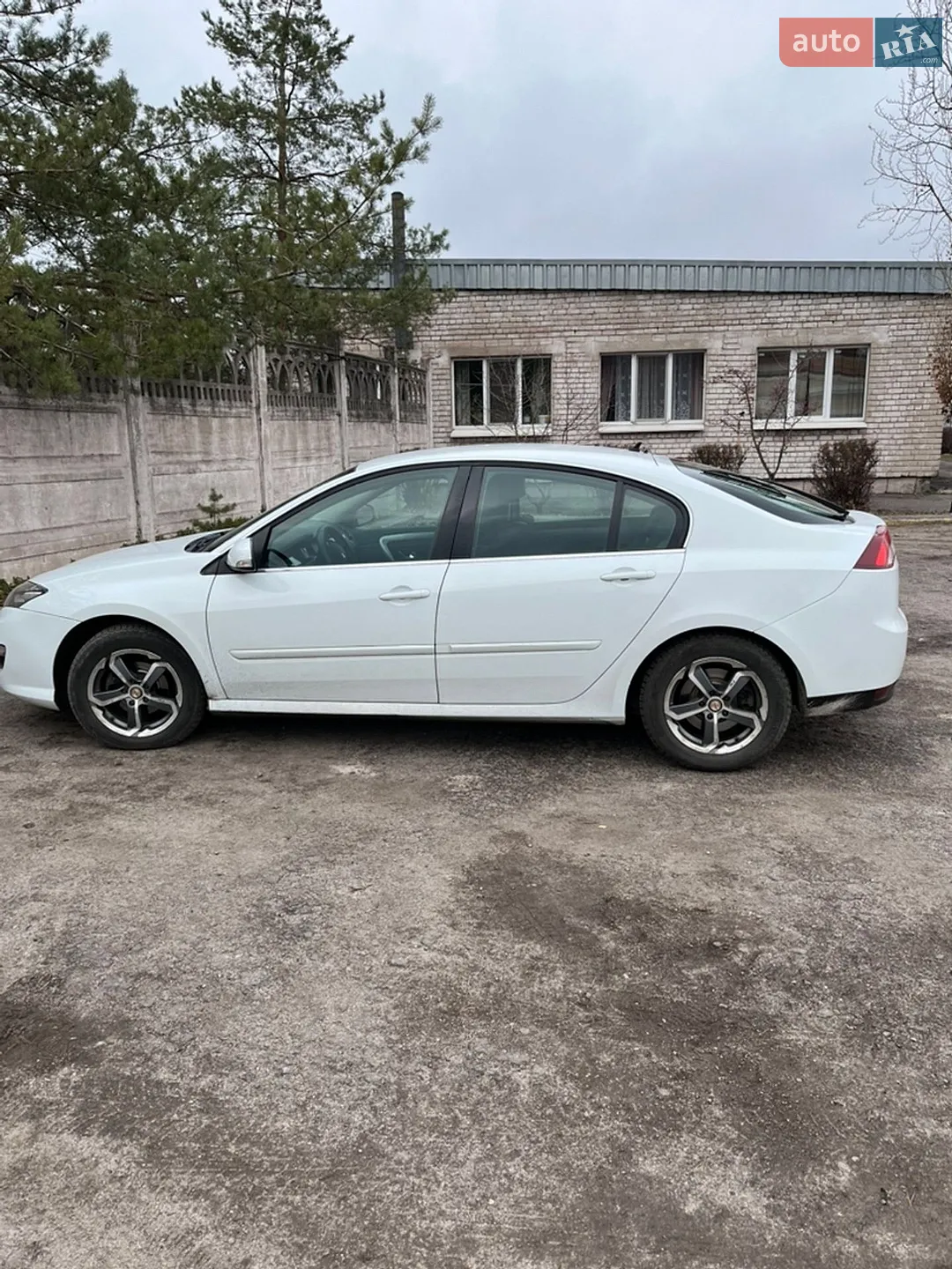 2011 Renault Laguna - мініатюра 3