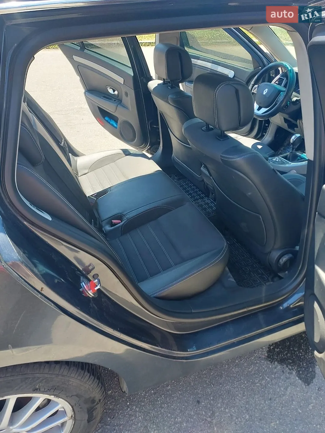 2011 Renault Laguna - мініатюра 9