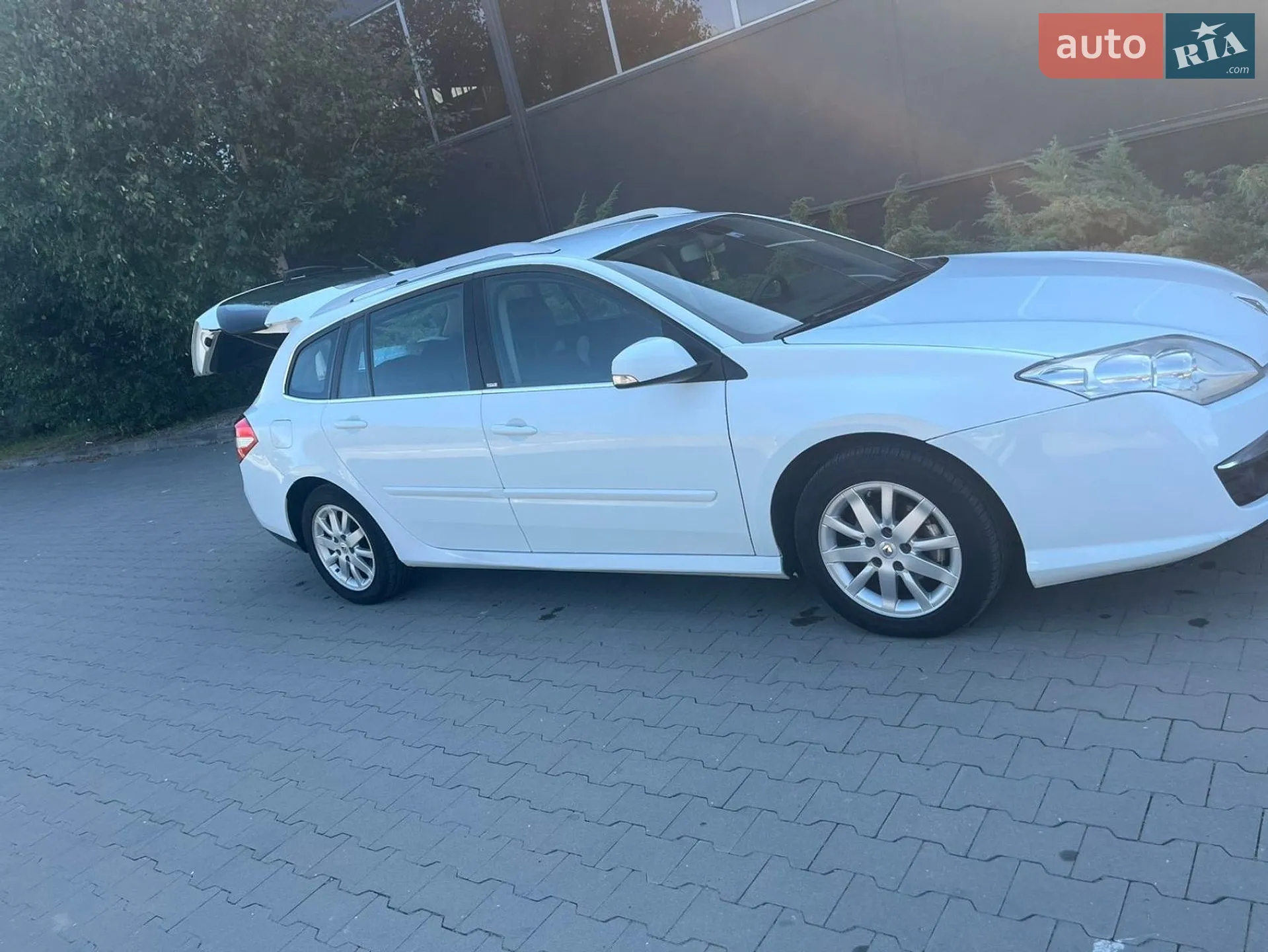 2010 Renault Laguna - мініатюра 21