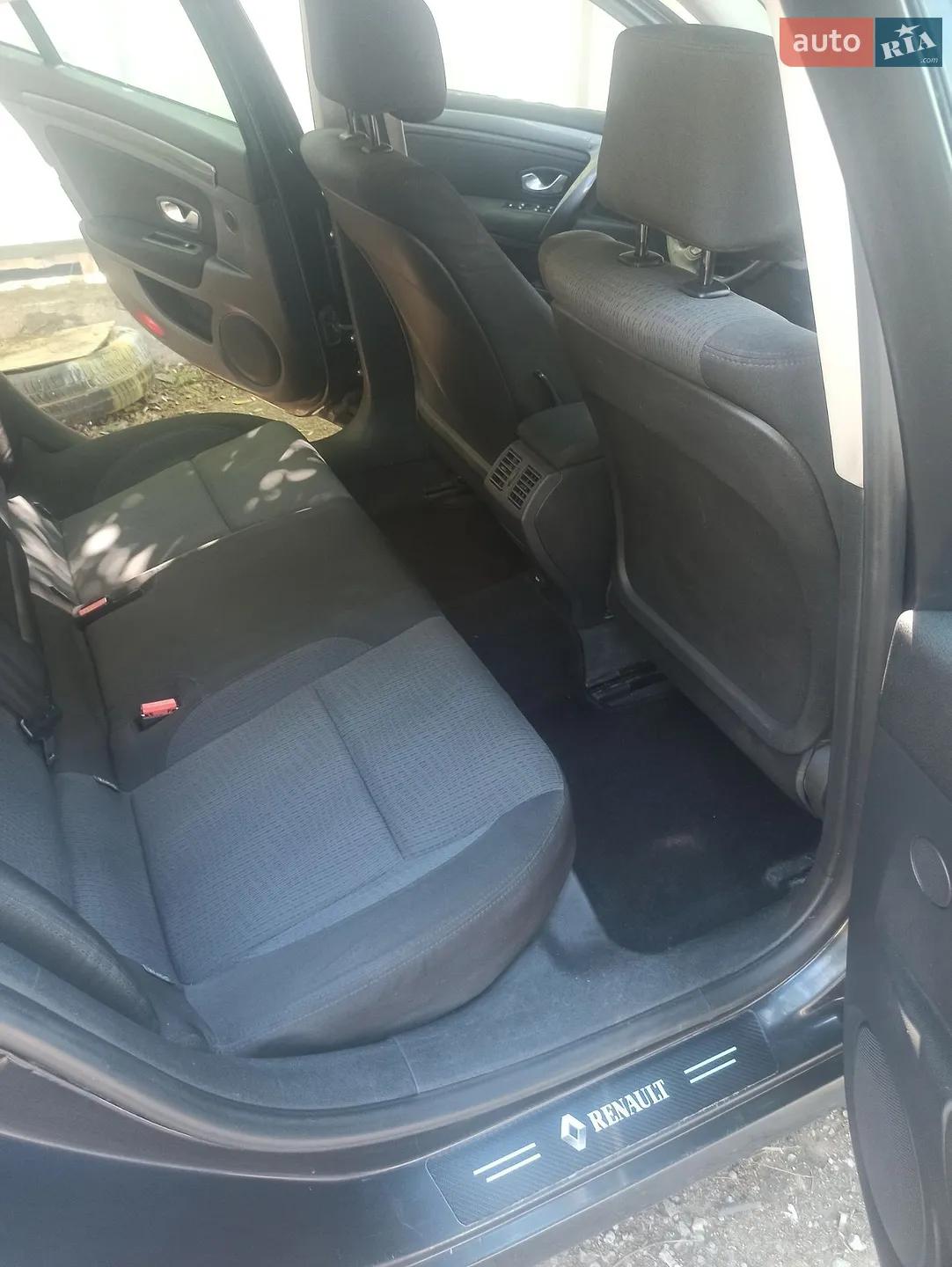 2010 Renault Laguna - мініатюра 15