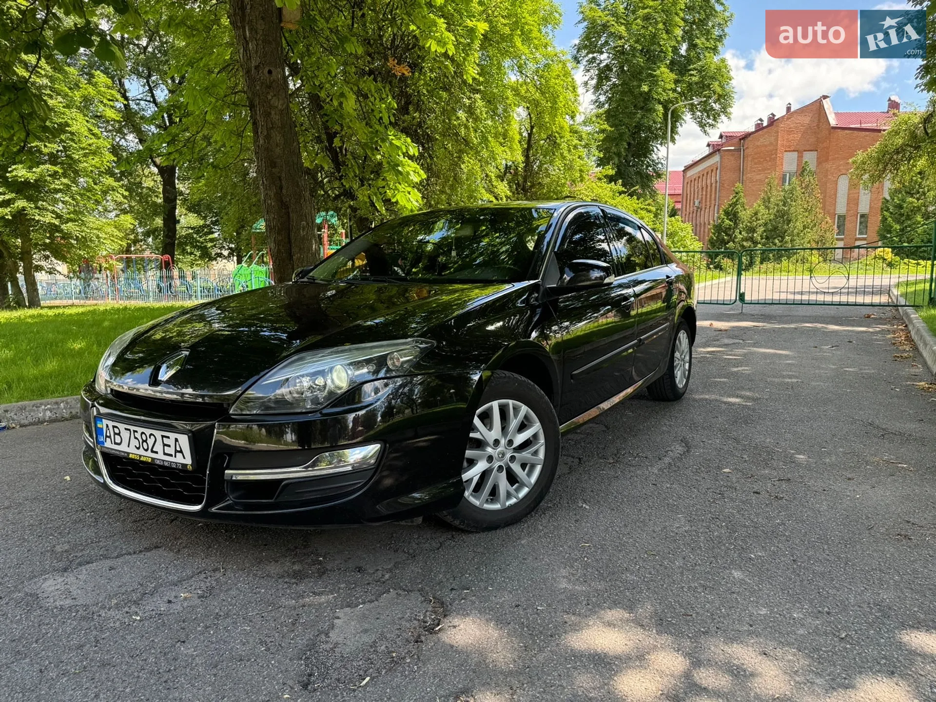 2015 Renault Laguna - мініатюра 8