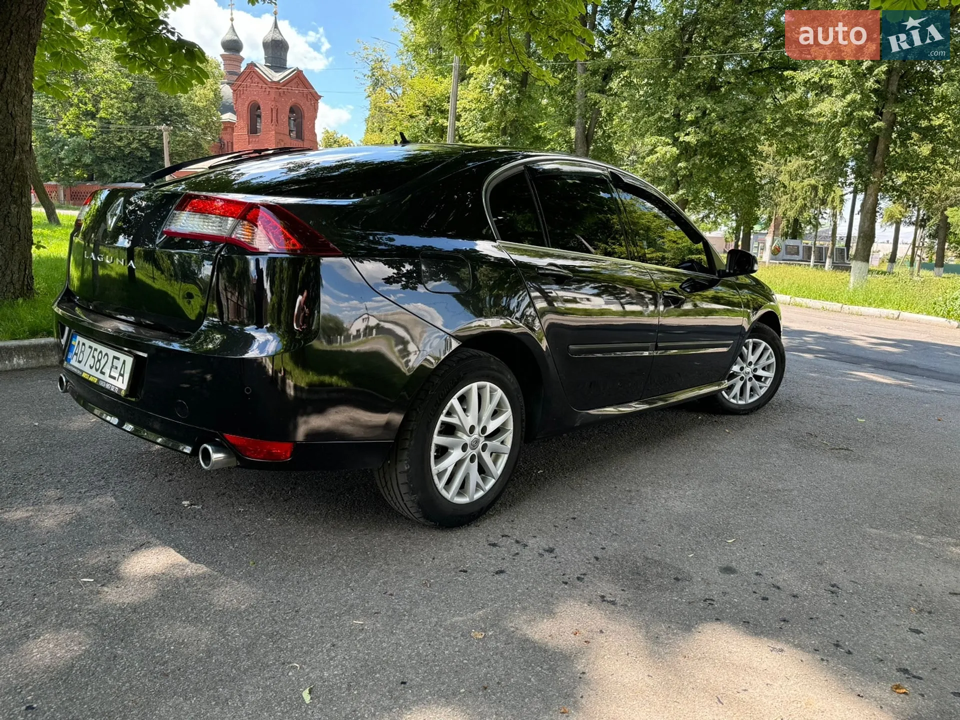 2015 Renault Laguna - мініатюра 17