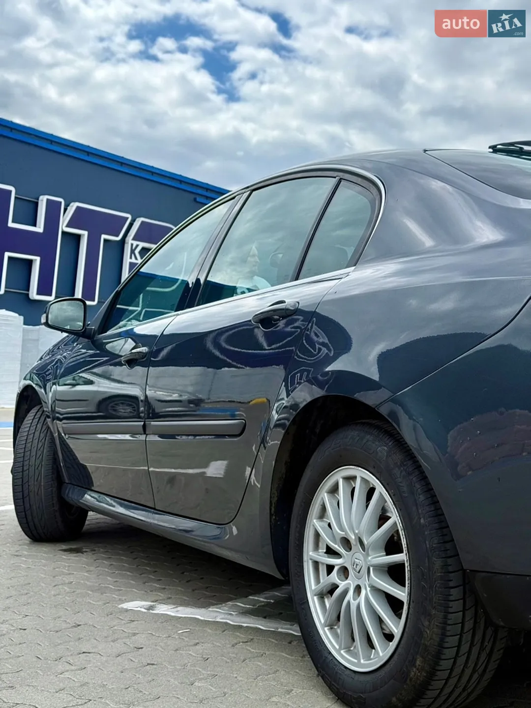 2011 Renault Laguna - мініатюра 5