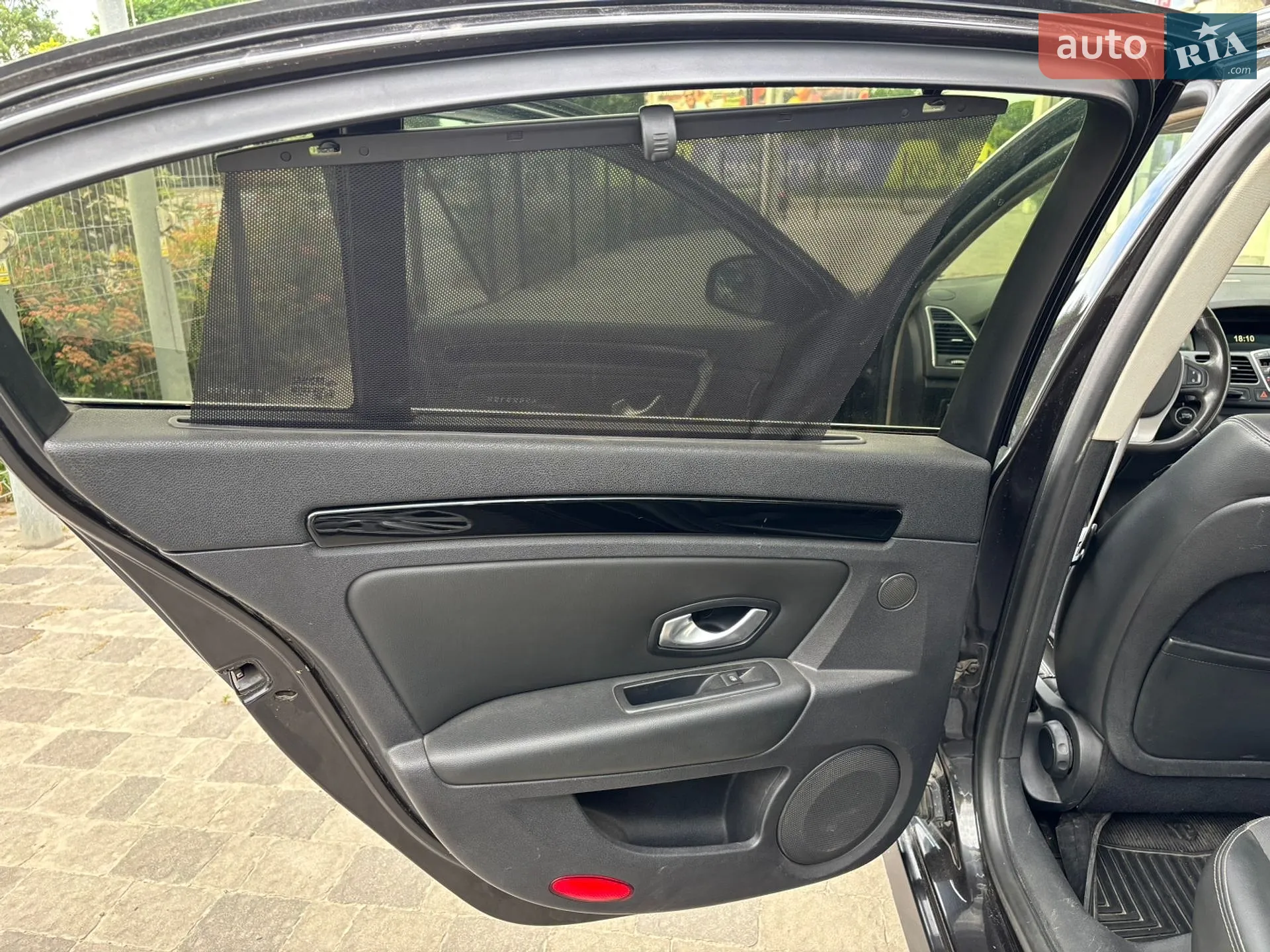 2011 Renault Laguna - мініатюра 10