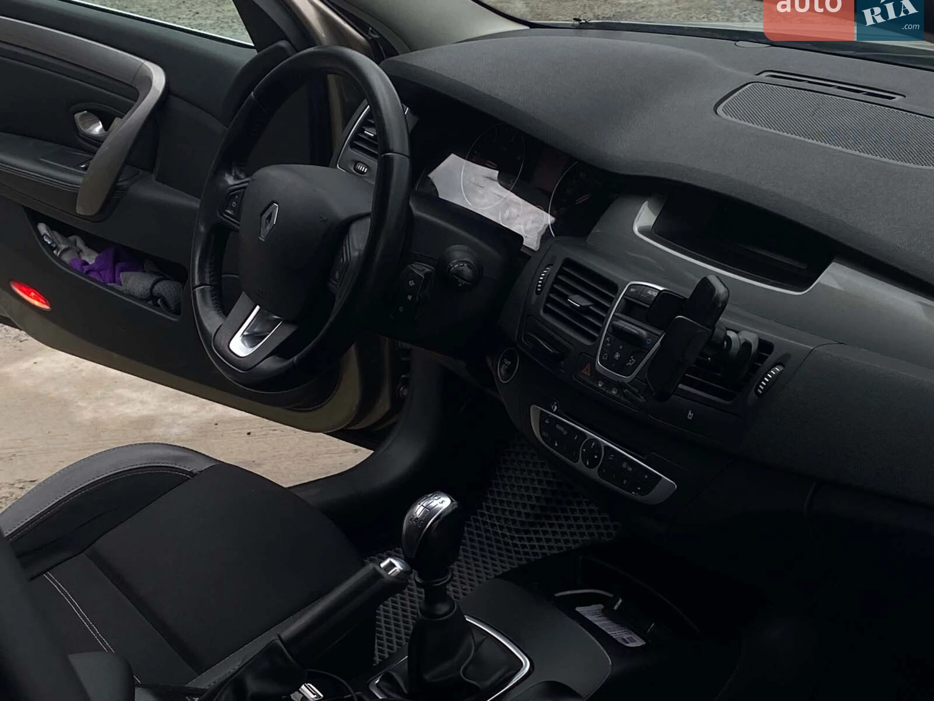 2012 Renault Laguna - мініатюра 29