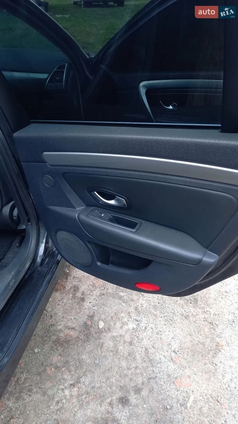 2011 Renault Laguna - мініатюра 14
