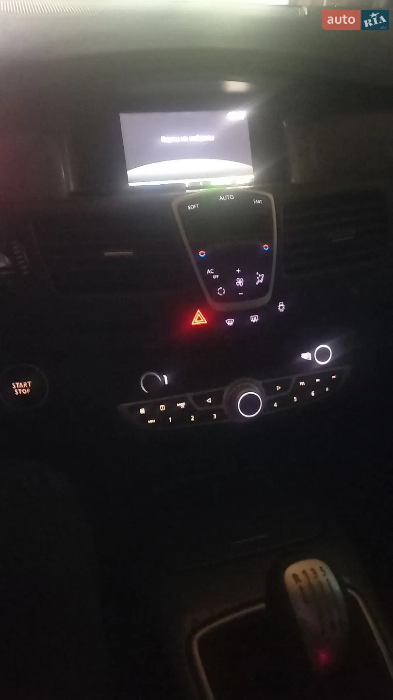 2011 Renault Laguna - мініатюра 18
