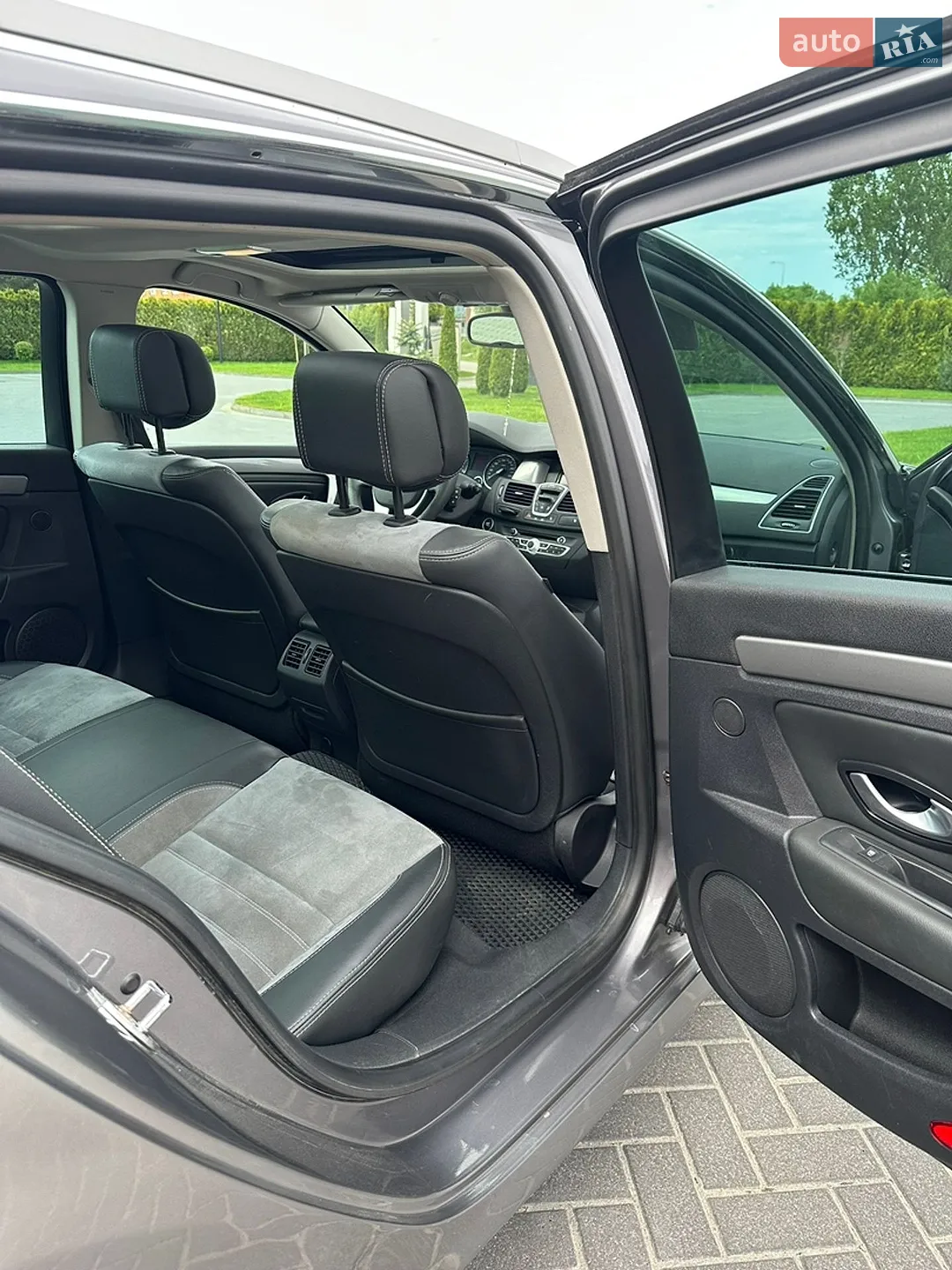 2011 Renault Laguna - мініатюра 22