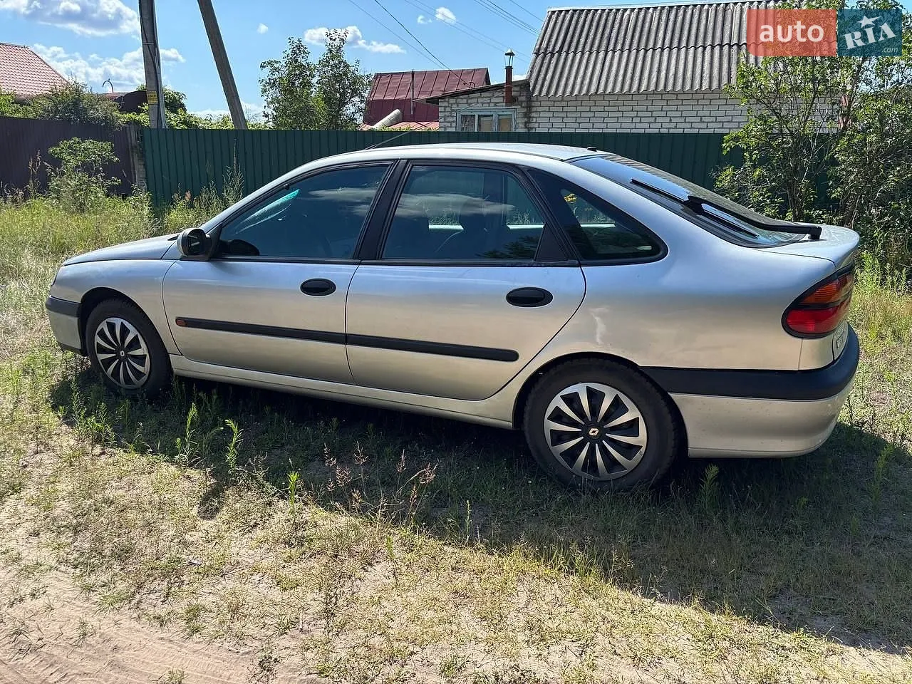 Renault Laguna 2012 VIN VF1KT1RG646870702 фото оголошення 2 з 20