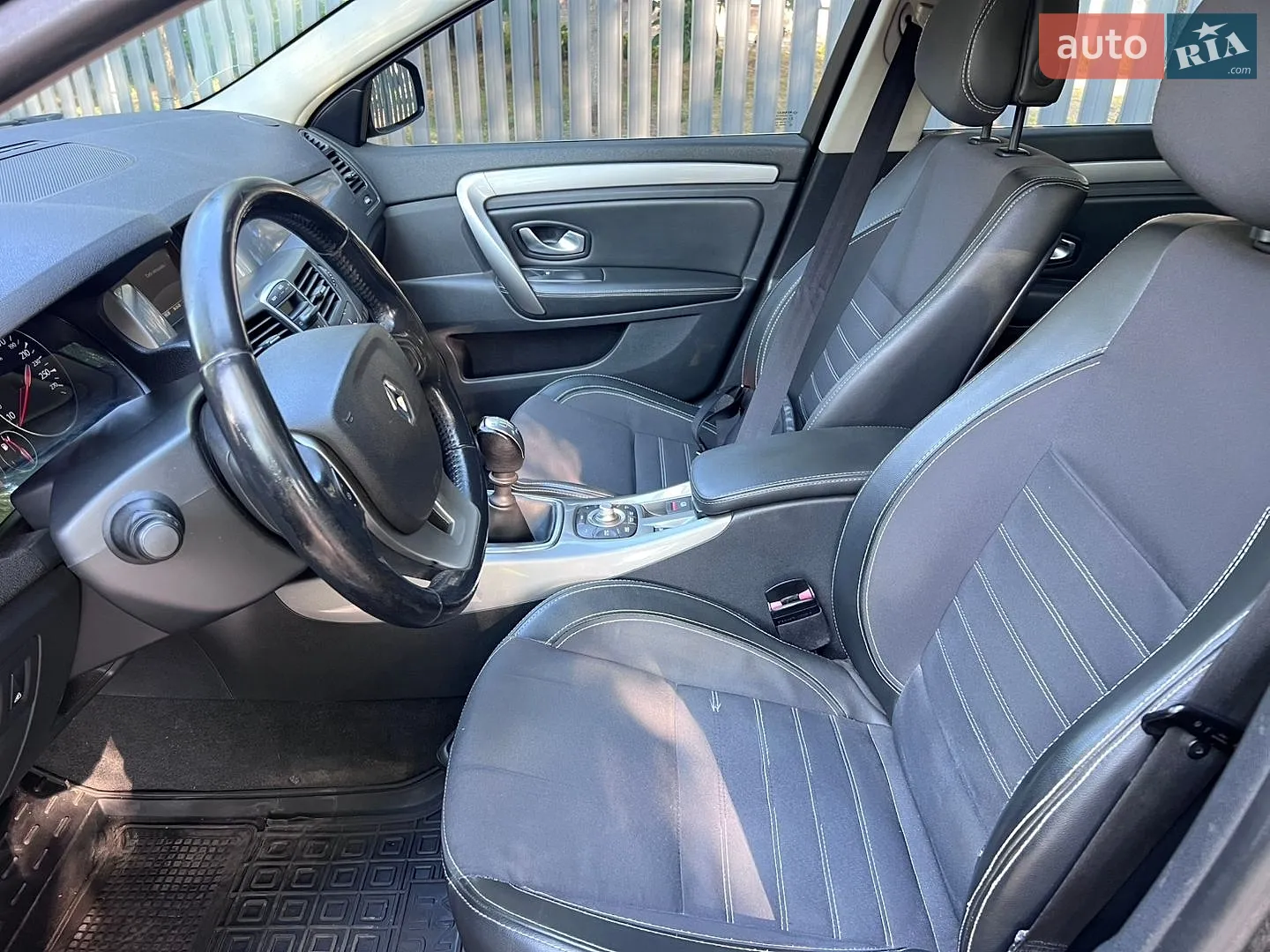 2011 Renault Laguna - мініатюра 18