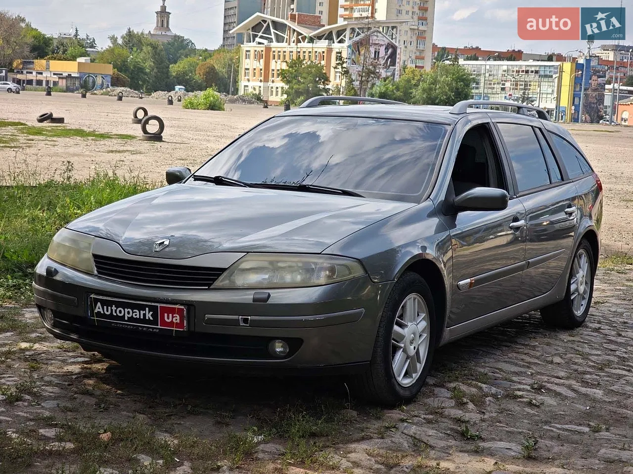 2013 Volkswagen Tiguan - мініатюра 30