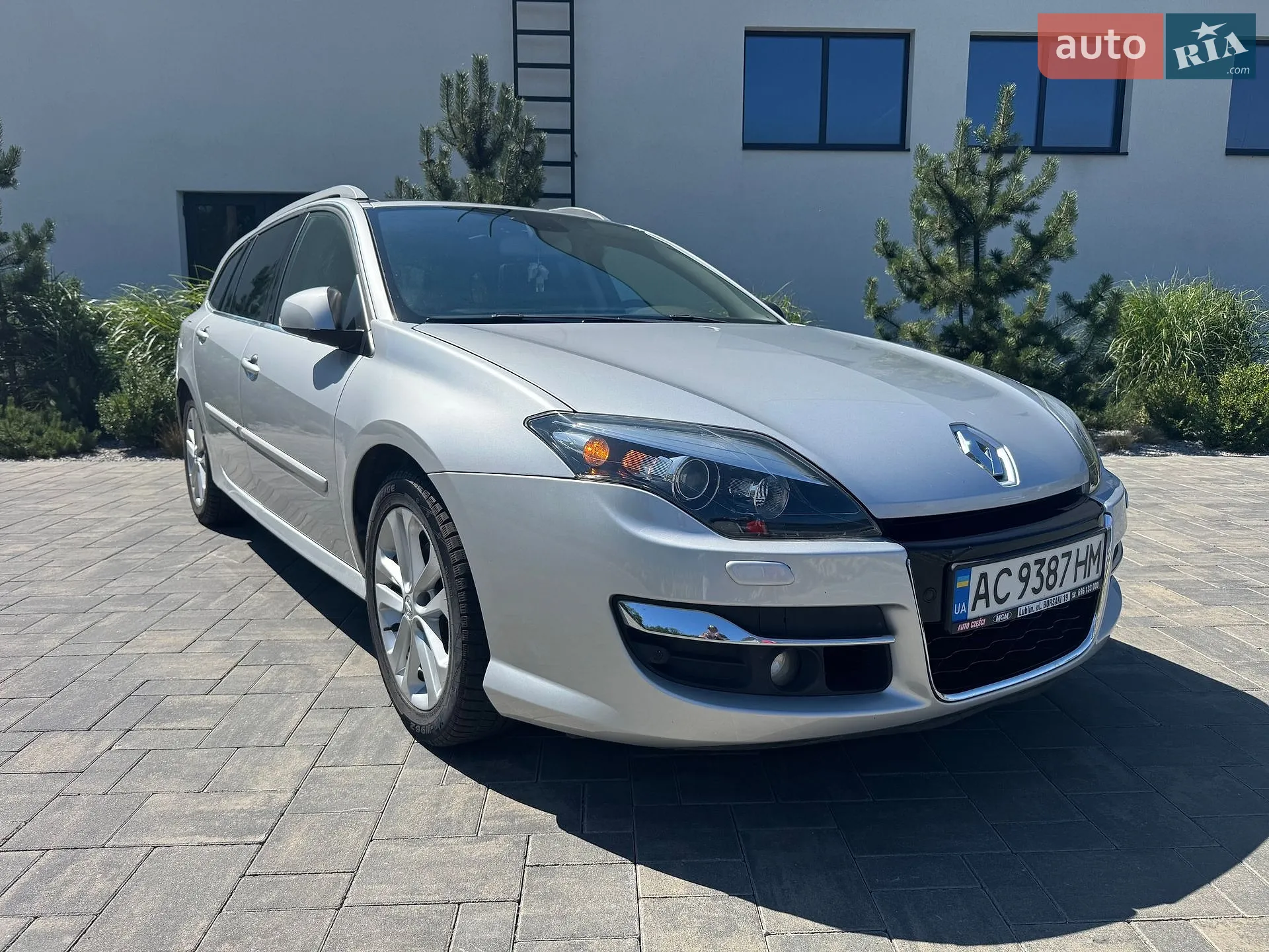 2011 Renault Laguna - фото 1
