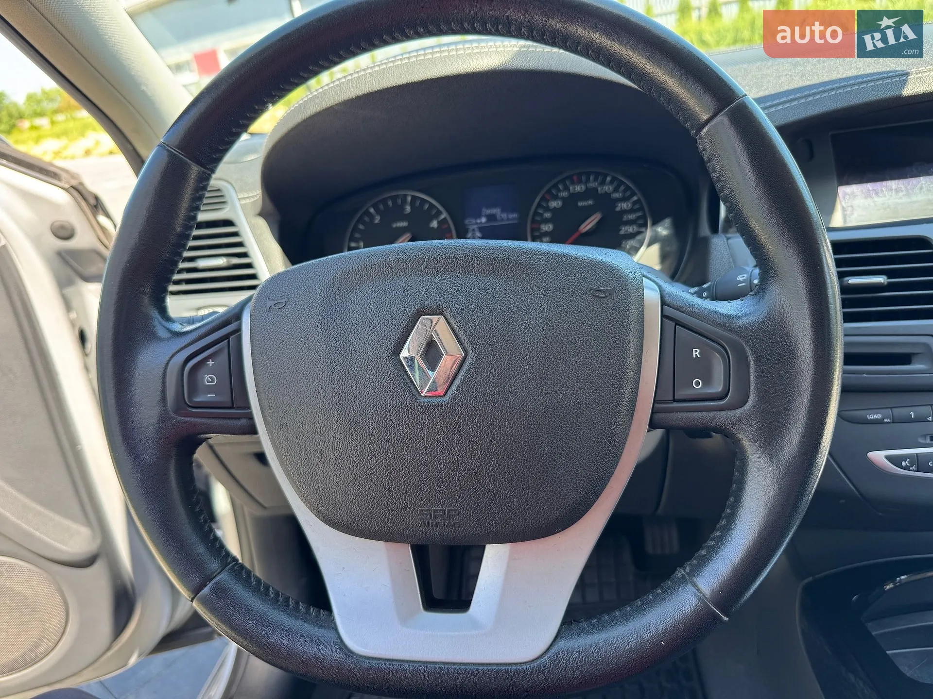 2011 Renault Laguna - мініатюра 23