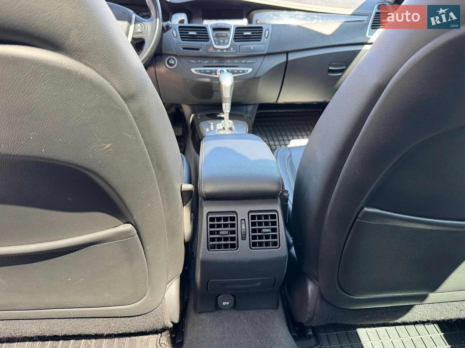 2011 Renault Laguna - мініатюра 41