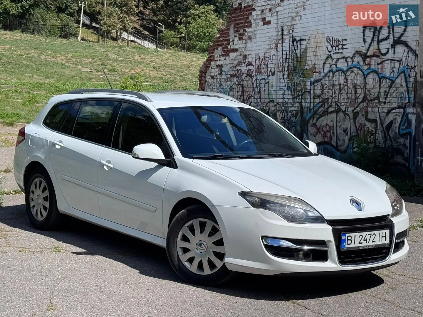 2011 Renault Laguna - фото 1