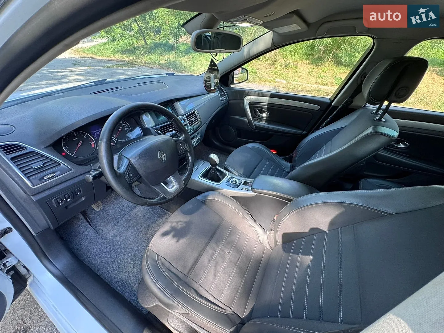 2011 Renault Laguna - мініатюра 12