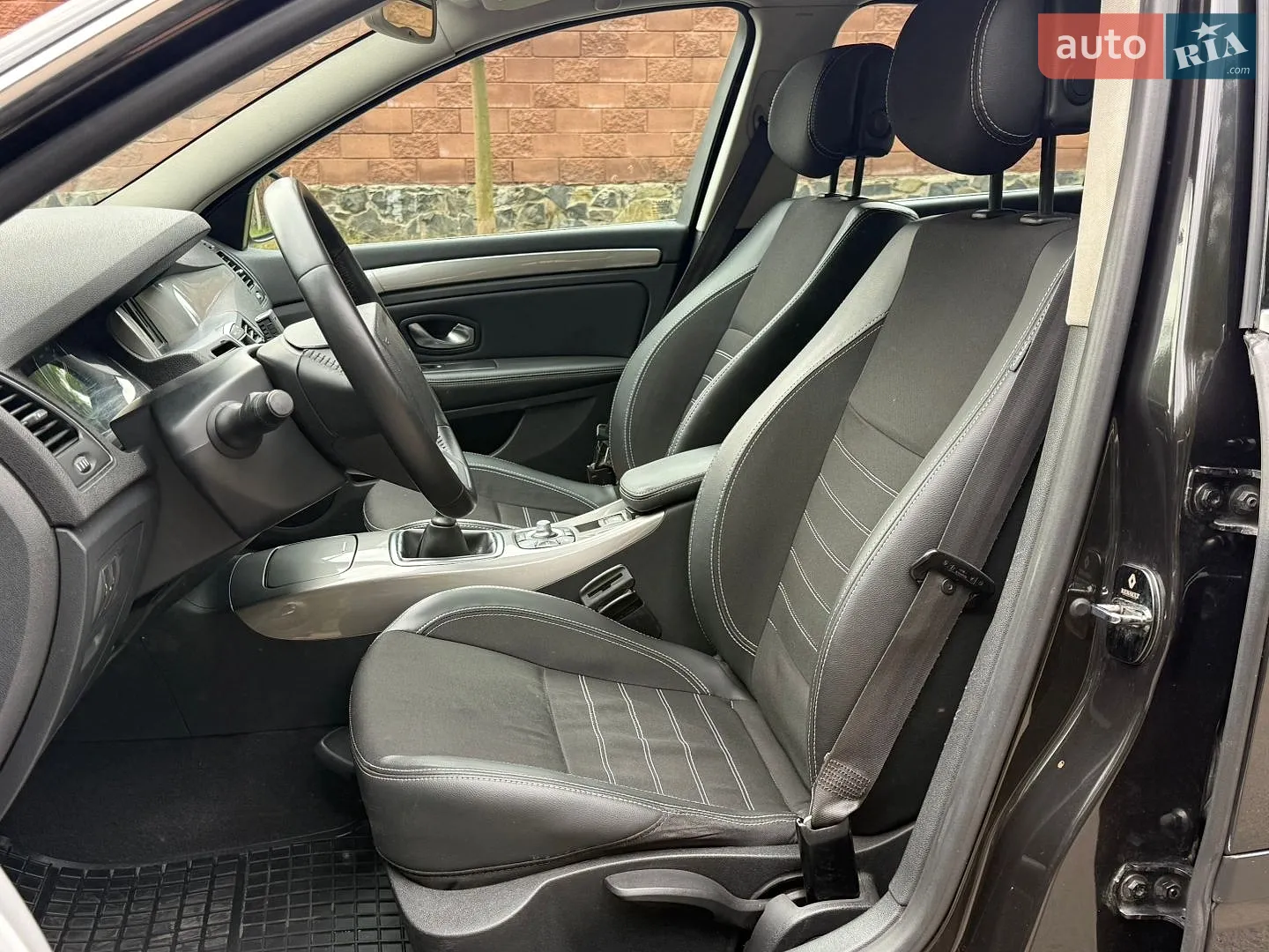 2012 Renault Laguna - мініатюра 16