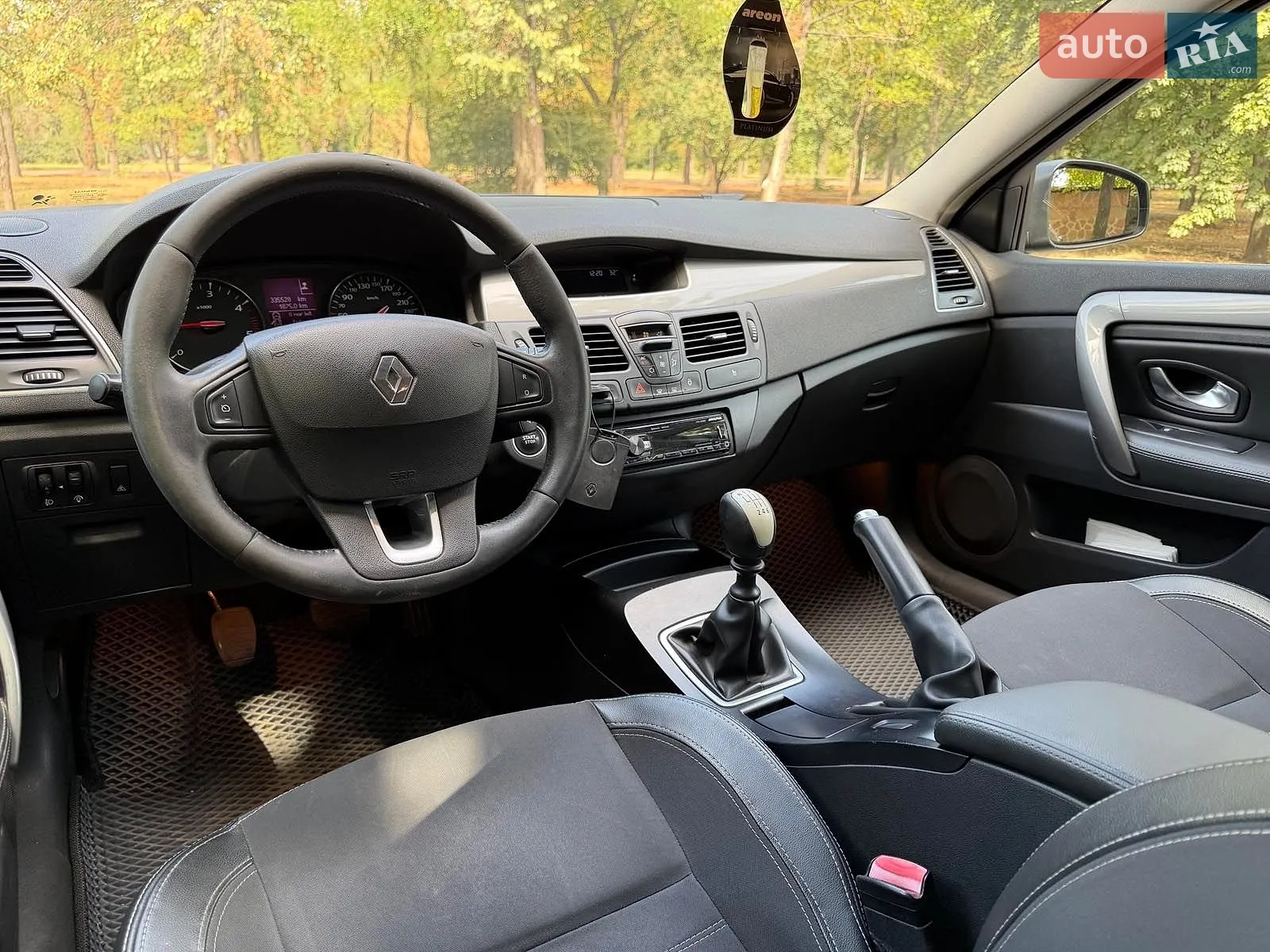 2011 Renault Laguna - мініатюра 15