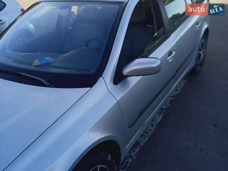 Renault Laguna