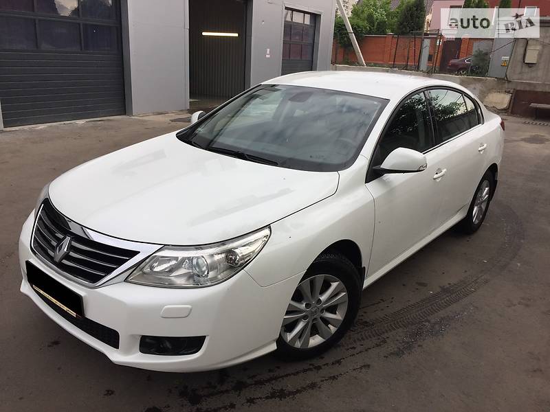 Седан Renault Latitude 2011 в Харькове