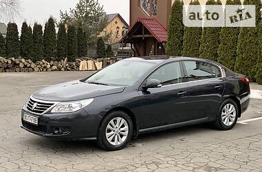 Седан Renault Latitude 2011 в Тернополе