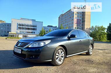 Renault Latitude 2012