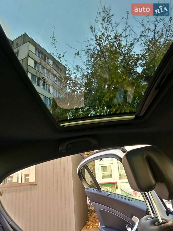 Седан Renault Latitude 2014 в Ровно