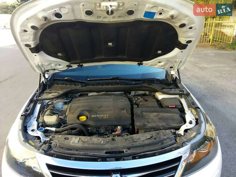 Седан Renault Latitude 2014 в Ровно