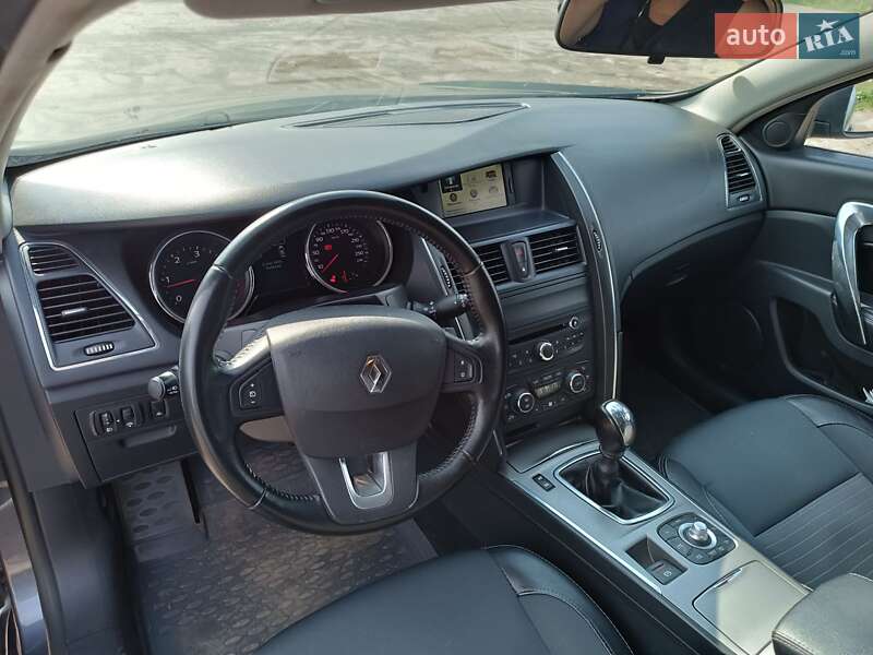 Седан Renault Latitude 2010 в Харькове фото 2 Седан Renault Latitude 2010 в Харькове