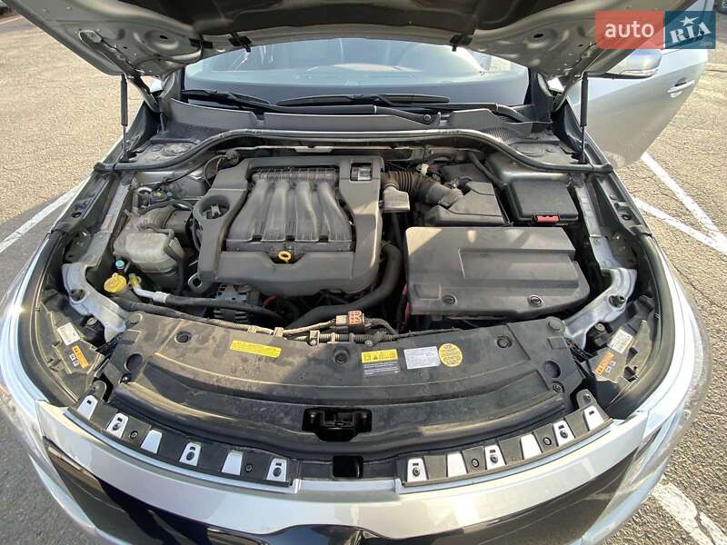 Седан Renault Latitude 2015 в Житомире