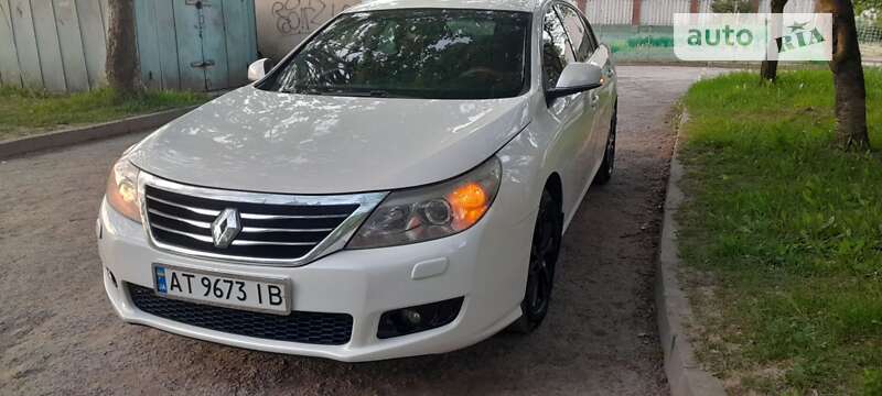 Седан Renault Latitude 2012 в Богородчанах