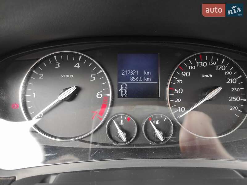 Седан Renault Latitude 2012 в Хмельницком