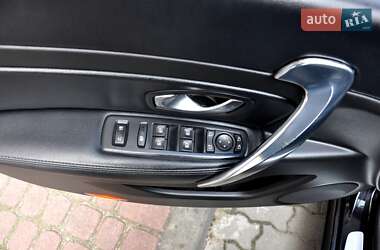 Седан Renault Latitude 2010 в 