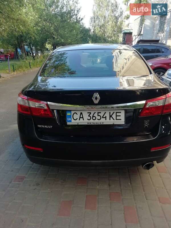 Седан Renault Latitude 2012 в Черкасах