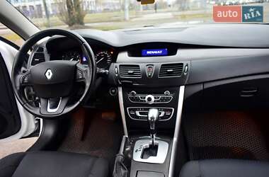 Седан Renault Latitude 2012 в Києві