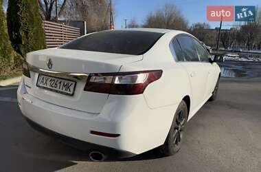 Седан Renault Latitude 2013 в Днепре