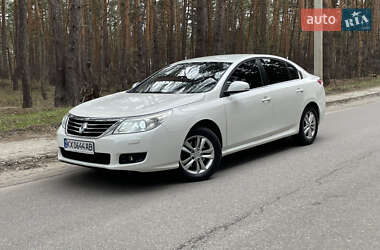 Renault Latitude 2011 Renault Latitude 2011