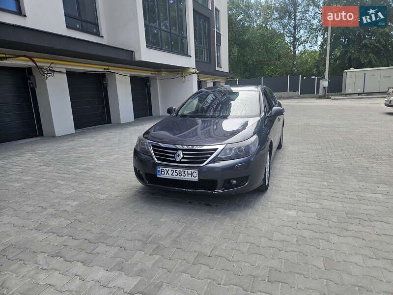 Седан Renault Latitude 2011 в Хмельницком