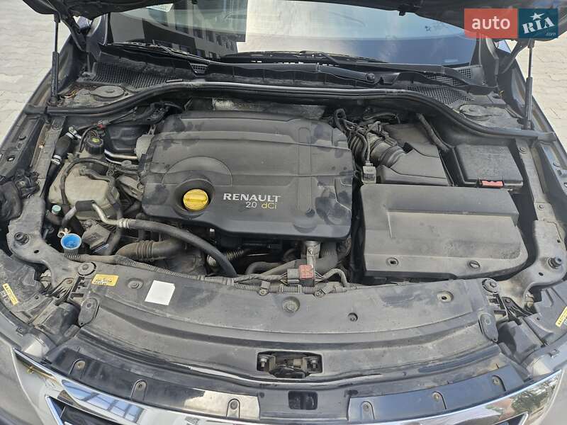 Седан Renault Latitude 2011 в Хмельницком