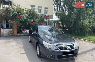 Renault Latitude 2012 Renault Latitude 2012